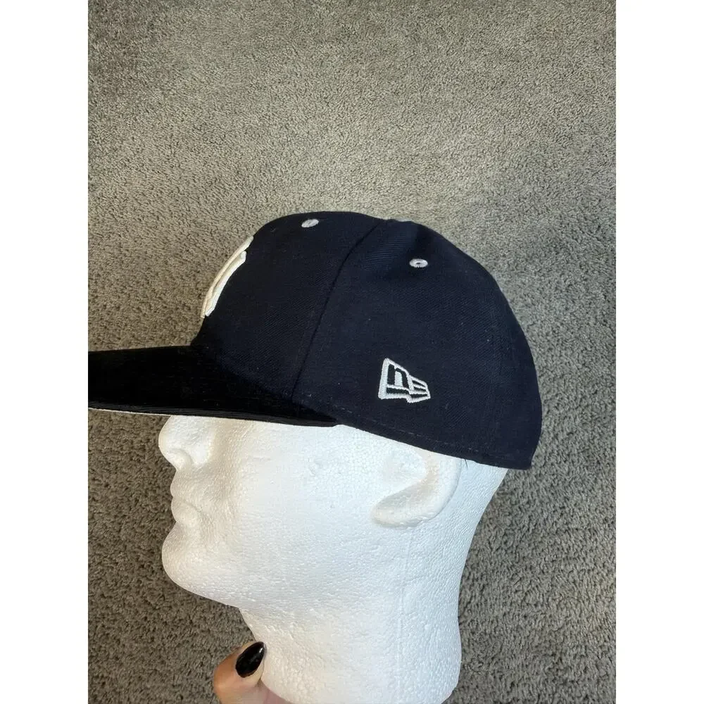 New York Yankees Hat Cap Snap Back Mens One Size Blue MLB New Era 9FIFTY